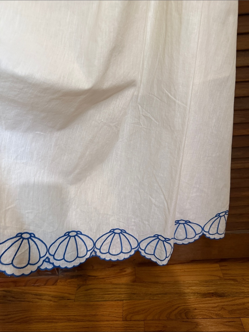Calypso St. Barth scallop shell embroidered Two-Piece Skirt Set - Picture 9 of 10